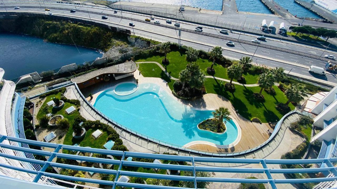 Lux 2 Room Suite Apartment With Seaview In Center Истанбул Екстериор снимка